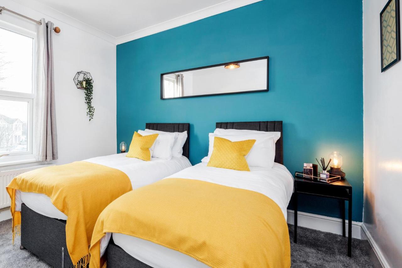 Business & Leisure 2 Bedroom & Parking By Damask Homes อิลฟอร์ด ภายนอก รูปภาพ