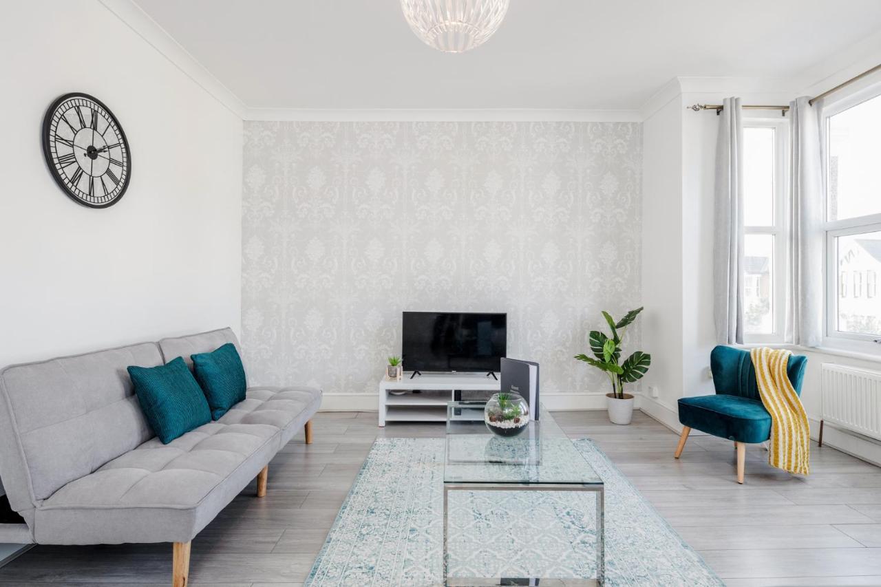 Business & Leisure 2 Bedroom & Parking By Damask Homes อิลฟอร์ด ภายนอก รูปภาพ